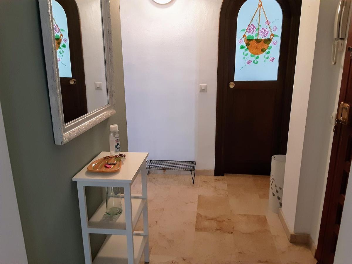 Apartamento Centro De Nerja Luaran gambar